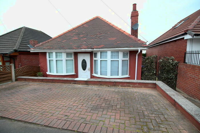 3 Bedroom Detached Bungalow To Rent In Park Road, Mexborough, S64