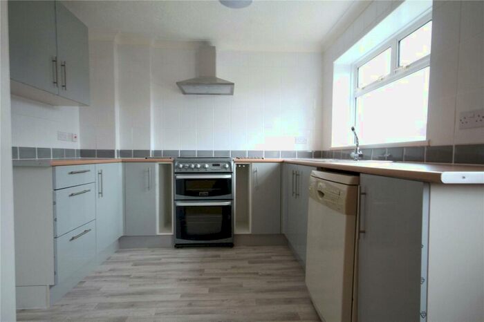 3 Bedroom Terraced House To Rent In Pilgrims Way, Downend, Bristol, BS16