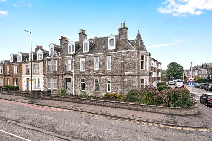 3 Bedroom Flat For Sale In Pittencrieff Court, Linkfield Road, Musselburgh, EH21
