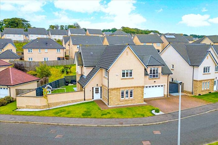 5 Bedroom Detached House For Sale In Kings View Crescent, Ratho, EH28
