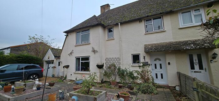 4 Bedroom Semi Detached House For Sale In Wheelers Rise, Croughton, Brackley, NN13