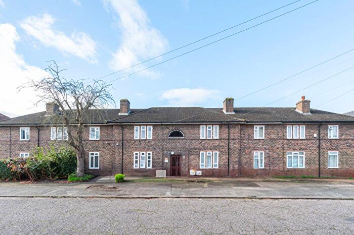 2 Bedroom Flat To Rent In Swallands Road, Catford, London, SE6