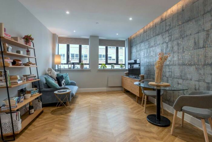 1 Bedroom Apartment To Rent In Beaufort House, - Newhall Street, B3