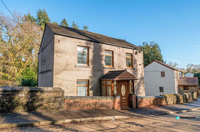 5 Bedroom Detached House For Sale In Cwmbach Road, Llanelli, SA15