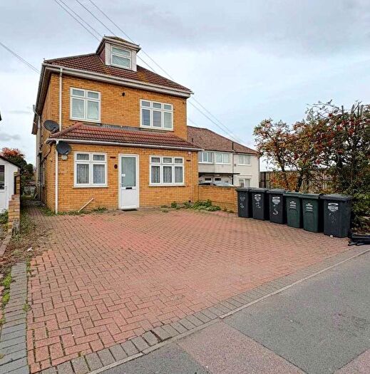 2 Bedroom Flat To Rent In Nav House, The Brent, Dartford, DA1