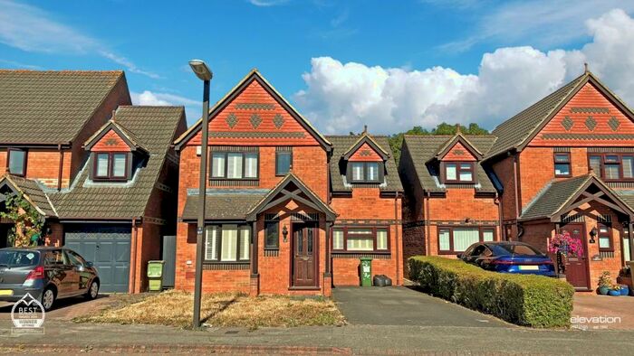 4 Bedroom Detached House To Rent In Wrens Park, Middleton, Milton Keynes, MK10