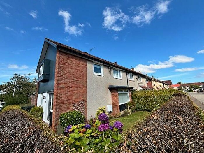 3 Bedroom End Of Terrace House To Rent In Bilsland Road, Rimbleton, Glenrothes, KY6