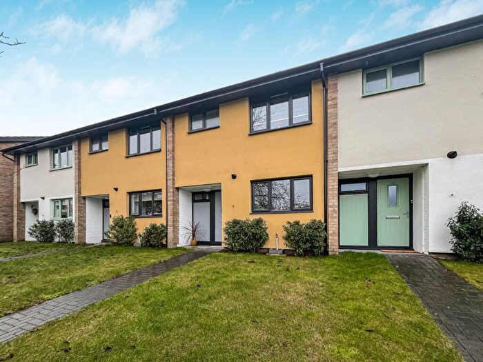 3 Bedroom Terraced House For Sale In Essex Close, Bordon, Hampshire, GU35