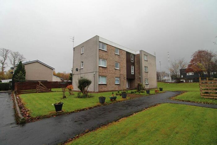 2 Bedroom Flat To Rent In Crookston Grove, Glasgow, G52