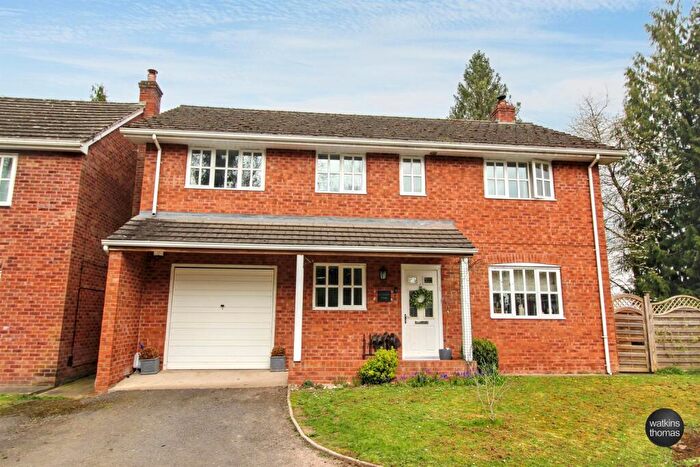 4 Bedroom Detached House For Sale In Bull Farm Cottages, Letton, Hereford, HR3