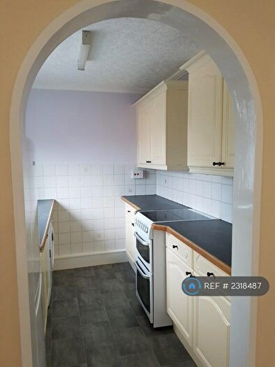 1 Bedroom Flat To Rent In Leighstone Court, Chester, CH2