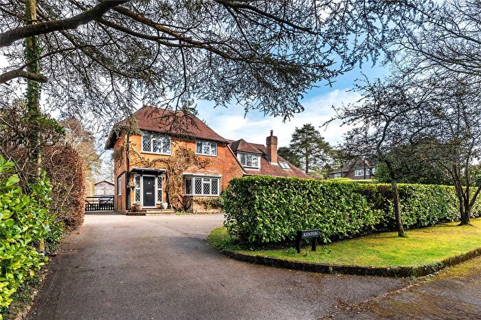 4 Bedroom Detached House For Sale In Hindhead, Surrey, GU26