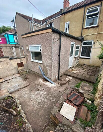 1 Bedroom House To Rent In Chaplin Road, Bristol, BS5