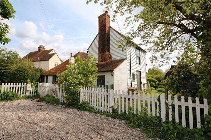 3 Bedroom Detached House For Sale In Poplar Road, Wittersham, TN30