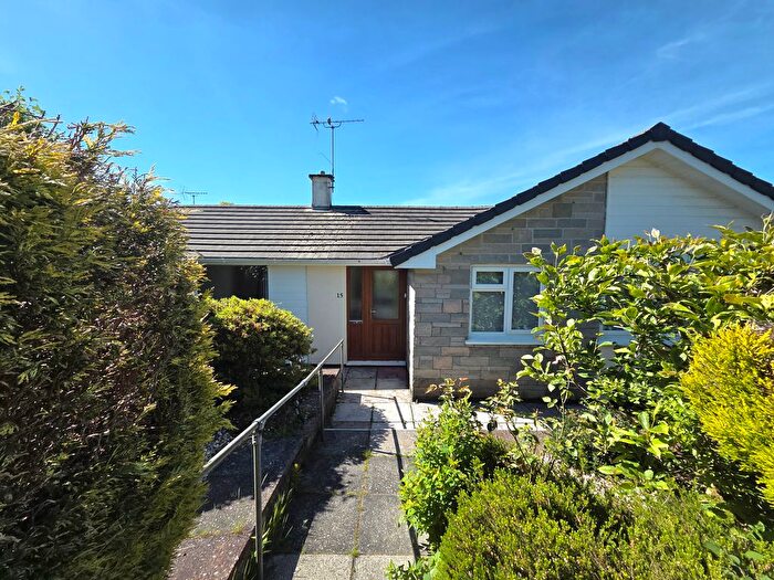 3 Bedroom Bungalow To Rent In Springfield Park, Falmouth, TR11