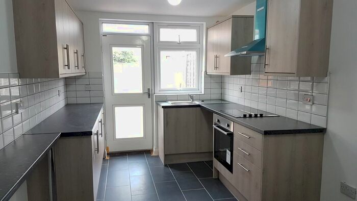 5 Bedroom Terraced House To Rent In Wendiburgh Street, Coventry, CV4