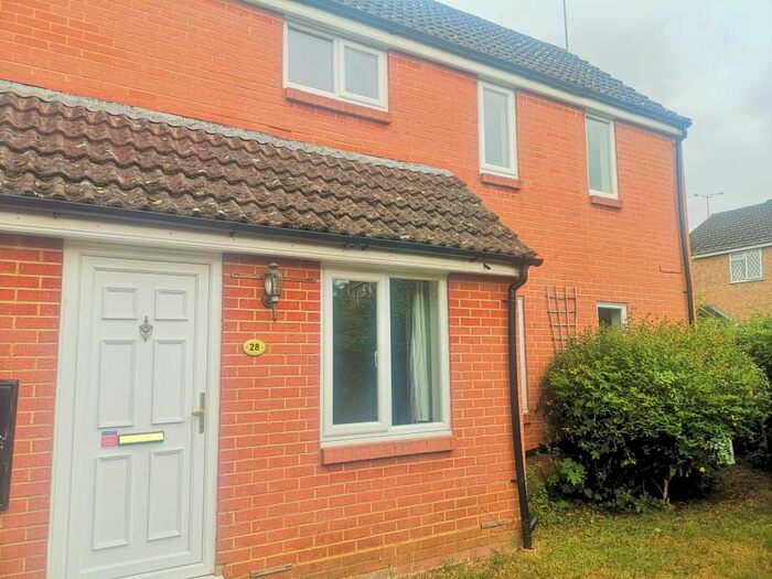 3 Bedroom Detached House To Rent In Wokingham, Berkshire, RG41