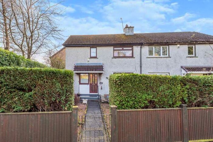 2 Bedroom Semi-Detached House For Sale In 13 Whitehall Crescent, Cardenden, Lochgelly, Fife, KY5