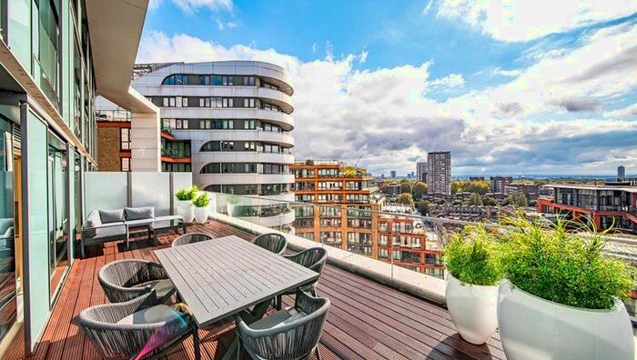 3 Bedroom Flat To Rent In Merchant Square East, London, W2