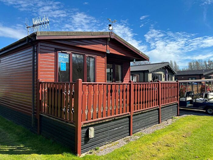 2 Bedroom Lodge For Sale In South Lakeland Leisure Village, Borwick Ln, Warton, Carnforth, LA6