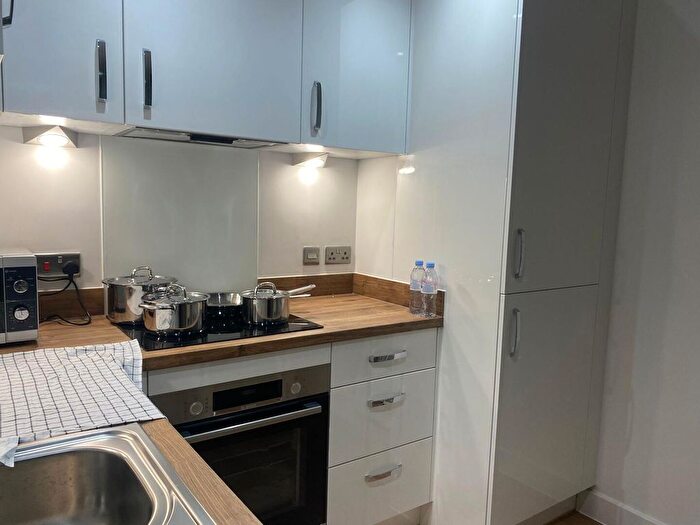 1 Bedroom Flat To Rent In Apartment, Furness Quay, Salford, M50