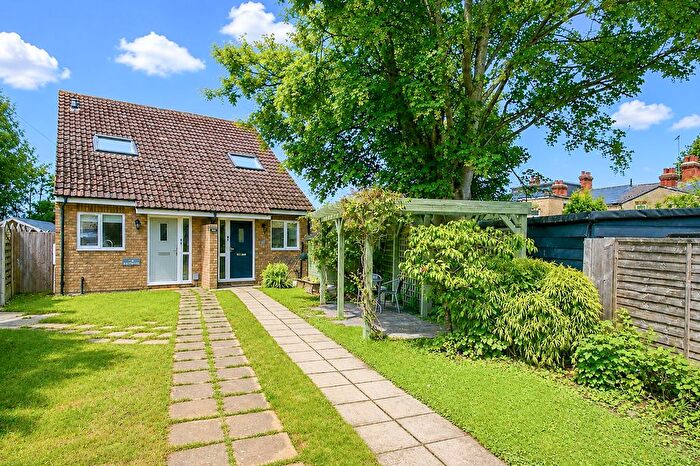 2 Bedroom Semi Detached House For Sale In Green Lane, Hitchin, SG4