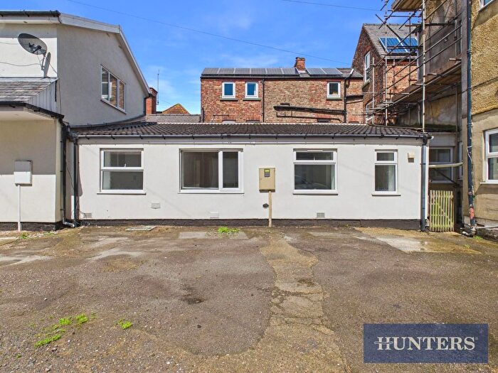 1 Bedroom Terraced Bungalow For Sale In Promenade, Bridlington, YO15