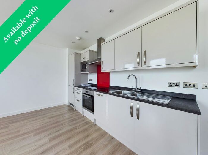 1 Bedroom Flat To Rent In The Post House, Eastern Avenue, Gloucester, GL4