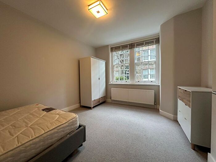 3 Bedroom Apartment To Rent In Worth Grove, London, SE17