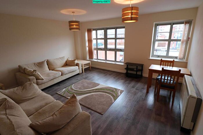 2 Bedroom Apartment To Rent In George Street, Birmingham, B3