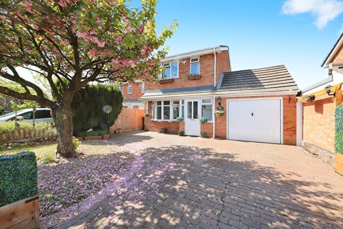 3 Bedroom Detached House For Sale In Speedwell Gardens, Featherstone, Wolverhampton, Staffordshire, WV10