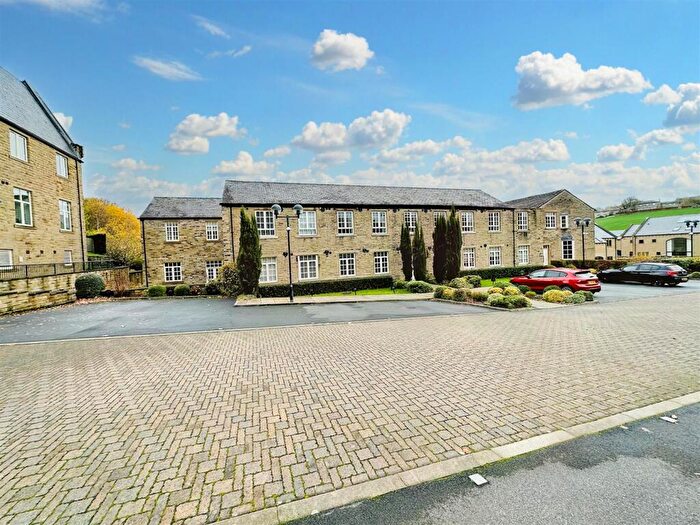 2 Bedroom Apartment To Rent In Whitley Willows, Addlecroft Lane, Lepton, HD8