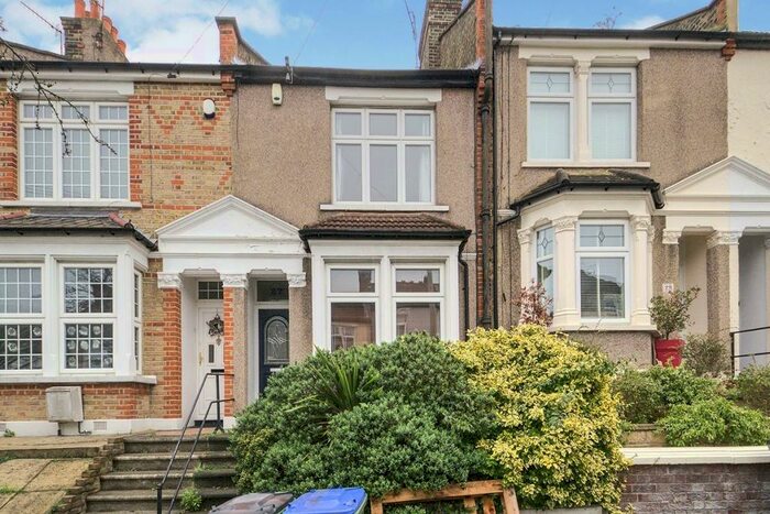2 Bedroom Terraced House To Rent In Crumpsall Street, London, SE2