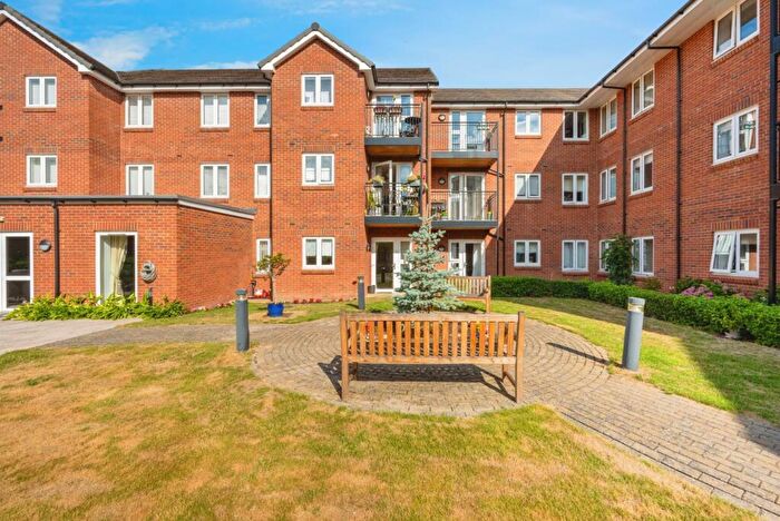 1 Bedroom Flat For Sale In High View, Bedford, Bedfordshire, MK41