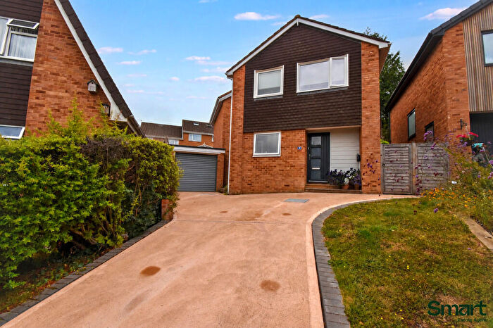 4 Bedroom Detached House For Sale In Chester Close, Exeter, EX4