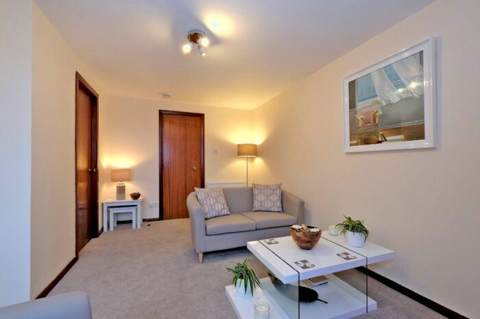 1 Bedroom Flat To Rent In Berryden Road, City Centre, Aberdeen, AB25