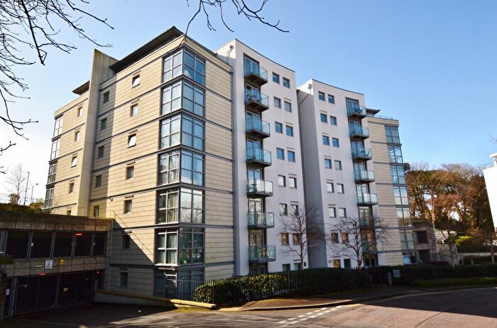 2 Bedroom Flat To Rent In Bournemouth, BH1
