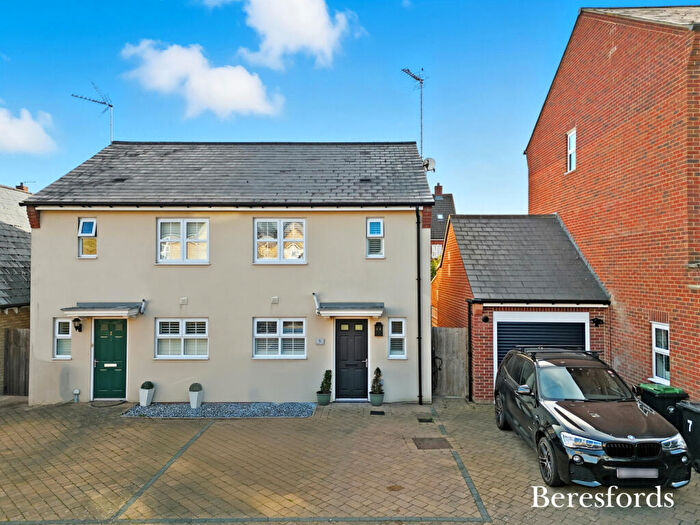 2 Bedroom Semi Detached House For Sale In Banks Lane, Stansted, CM24