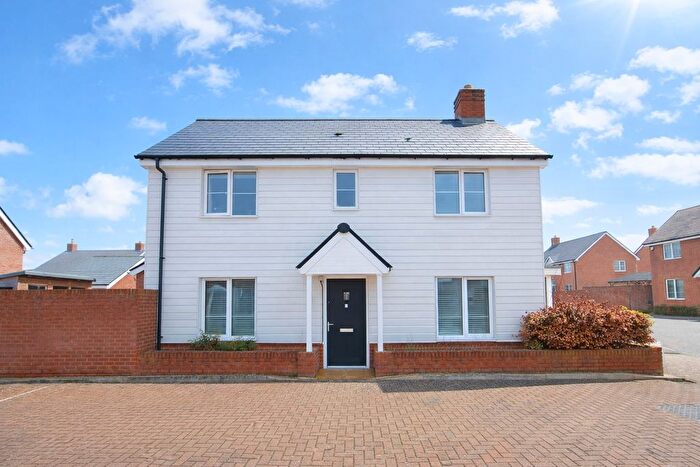 3 Bedroom Detached House For Sale In Allmand Drive, Folkestone, Kent, CT20