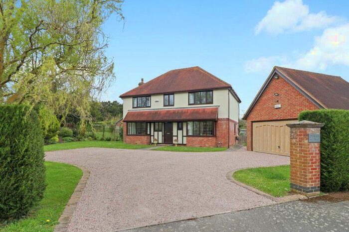 4 Bedroom Detached House For Sale In Upstreet, CT3