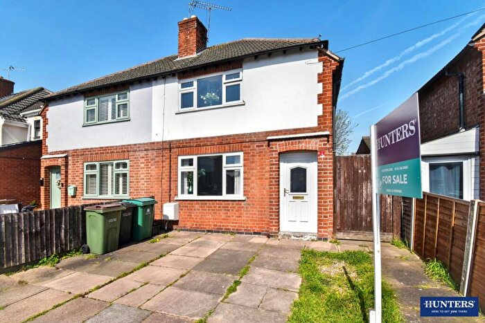 3 Bedroom Semi Detached House For Sale In Burleigh Avenue, Wigston, LE18