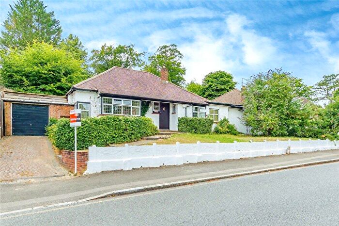 3 Bedroom Bungalow For Sale In Northwood Avenue, Purley, CR8