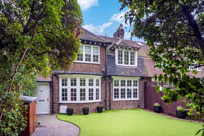 4 Bedroom Semi Detached House For Sale In Fitzjohns Avenue, Hampstead, NW3