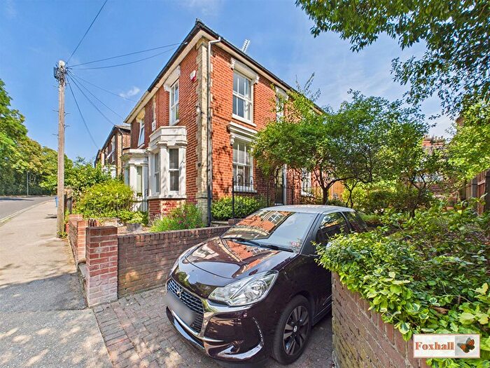 2 Bedroom Semi Detached House For Sale In Spring Road, Ipswich, IP4