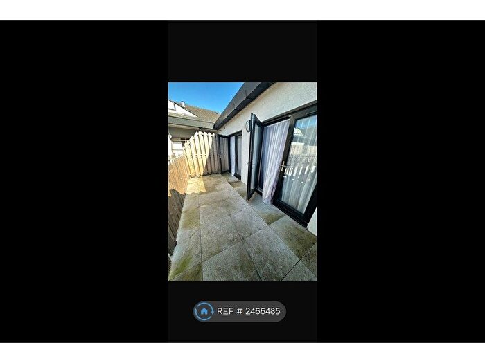 1 Bedroom Flat To Rent In Cube House, Stoke Mandeville, Aylesbury, HP22