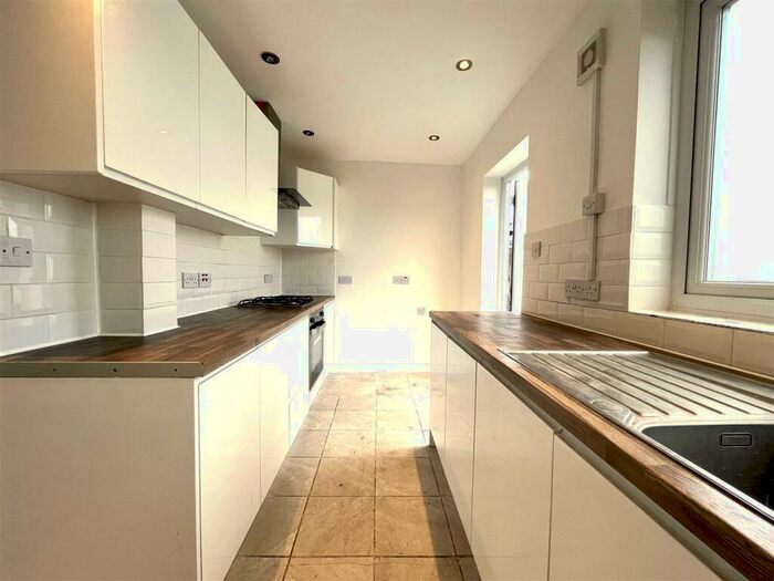 3 Bedroom Terraced House To Rent In Newbury Avenue, Enfield, EN3