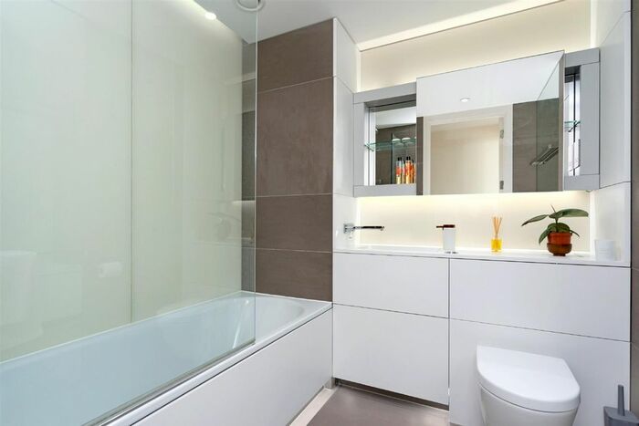 2 Bedroom Flat To Rent In Arthouse, York Way, London, N1C