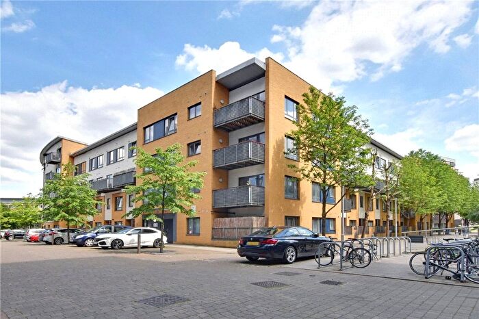 2 Bedroom Flat For Sale In Claremont Street, Greenwich, London, SE10