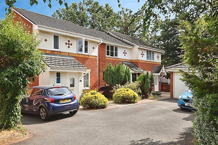 2 Bedroom Semi-Detached House For Sale In Guinevere Way, Chantry Fields, Exeter, EX4