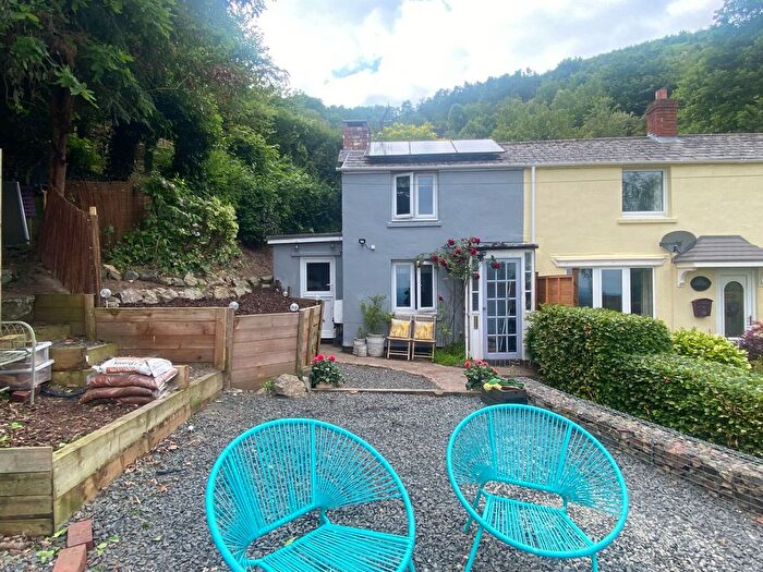 2 Bedroom Semi-Detached House For Sale In Holywell Road, Malvern, WR14
